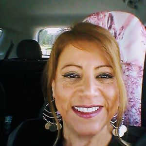 Meet your Posher, Lilly